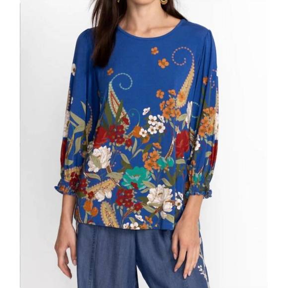 NEW JOHNNY WAS tee bee smocked sleeve tee in blue - Picture 4 of 6